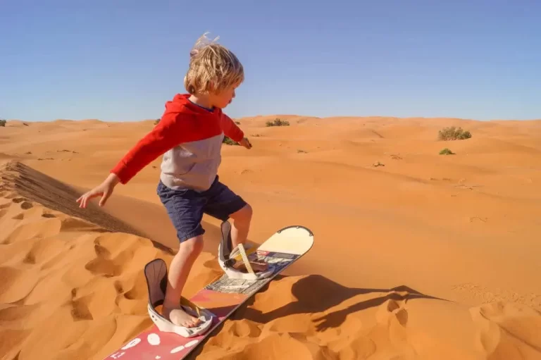 Are kids allowed in Dubai safari?