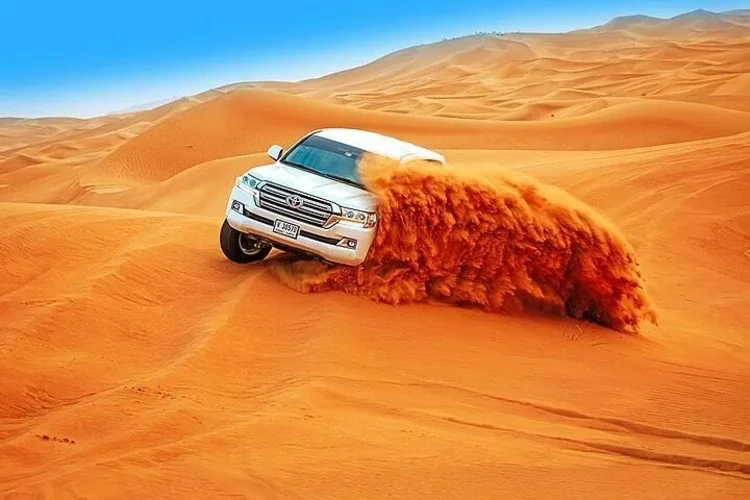 Is-Dune-Bashing-Worth-It-in-Dubai